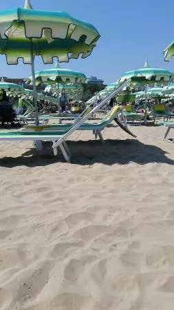 Delio Green Beach 107