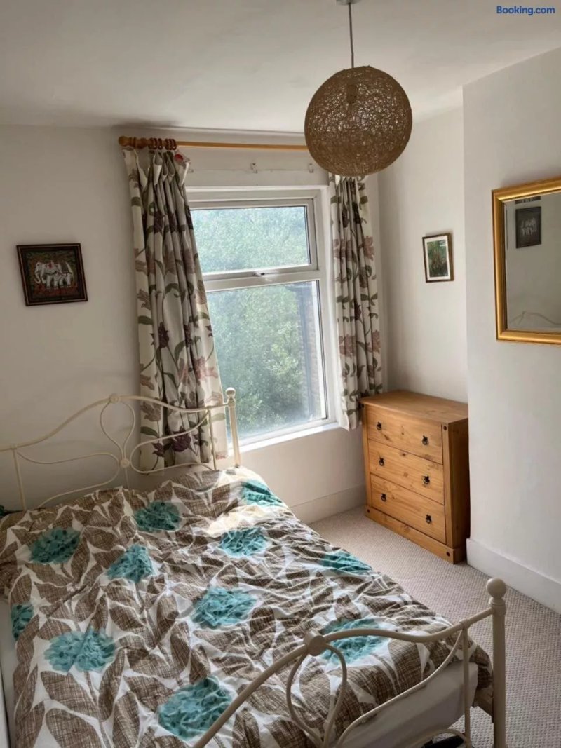 Peaceful London Retreat