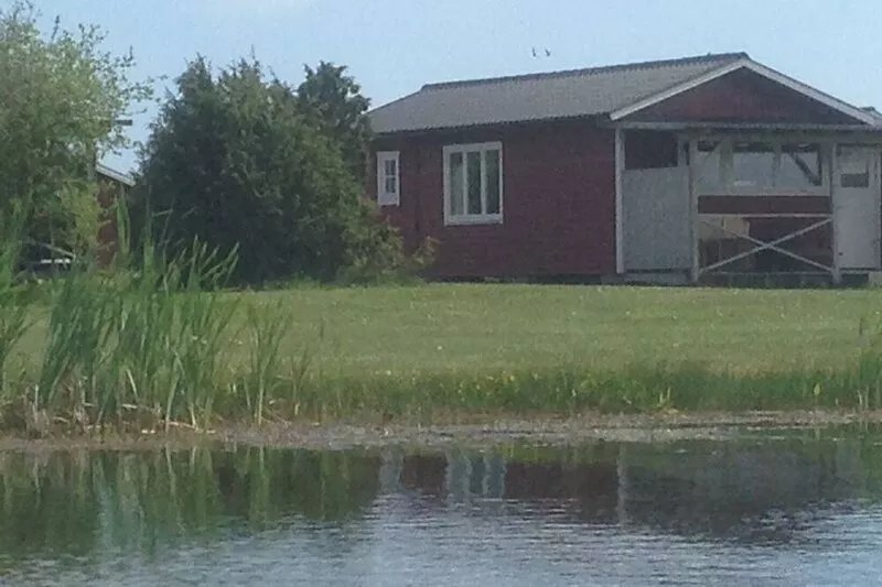 Holiday on Öland by the lake in a holiday village