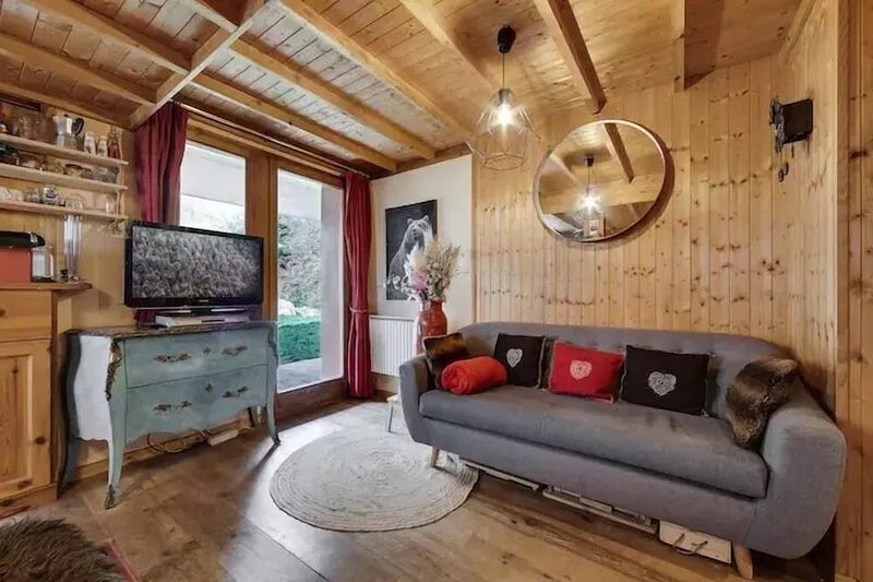 Cozy apartment in a cottage