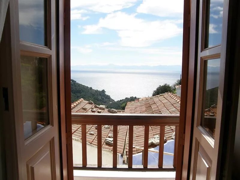 Let Yourself Escape At Ikia's Traditional Houses