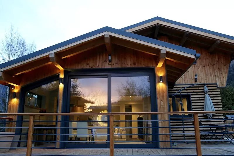 Contemporary chalet, close to centre of Chamonix