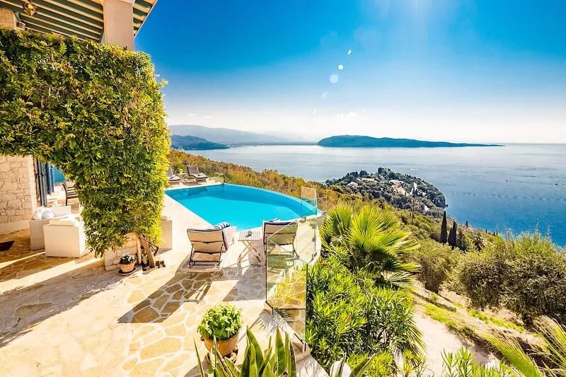 Exquisite Family Villa With Spectacular Ocean Views And Heated Infinity Pool