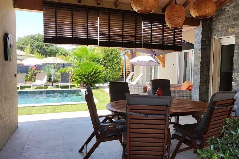 Comfortable villa close to all amenities, sea, mountains and activities.