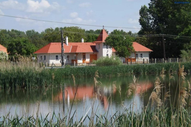 Nagybajcsi Kortefa Vendeghaz