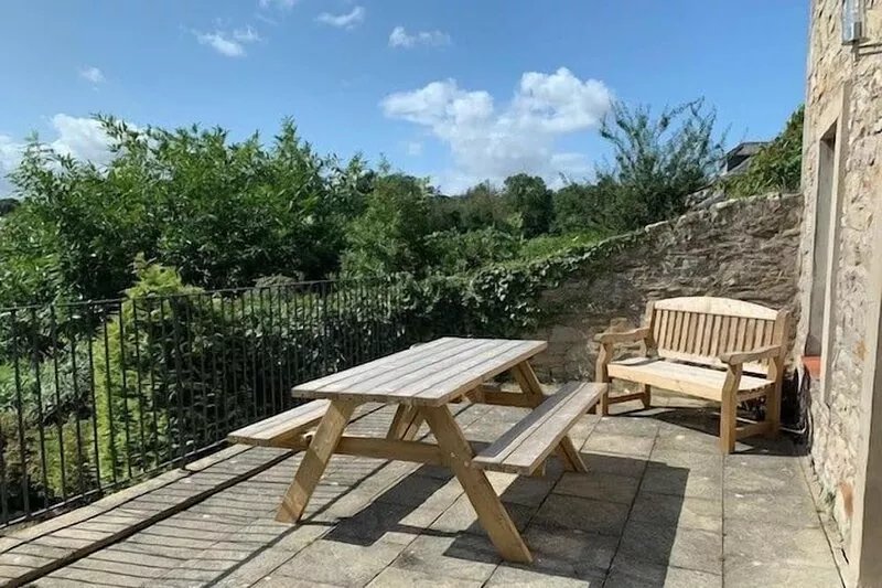 COLDSTREAM COACH HOUSE - Tweed fishing, golf & river walks, village pubs nearby
