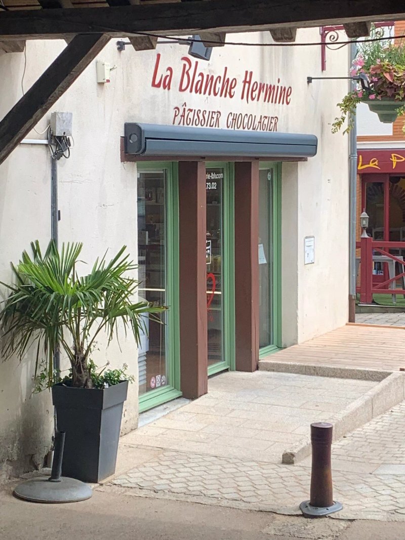 Patisserie-Chocolaterie-glacerie La Blanche Hermine