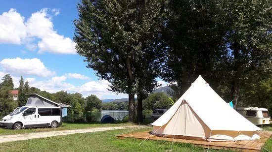 Kanoti - Camping et Base Nautique du Haut Rhone Sauvage