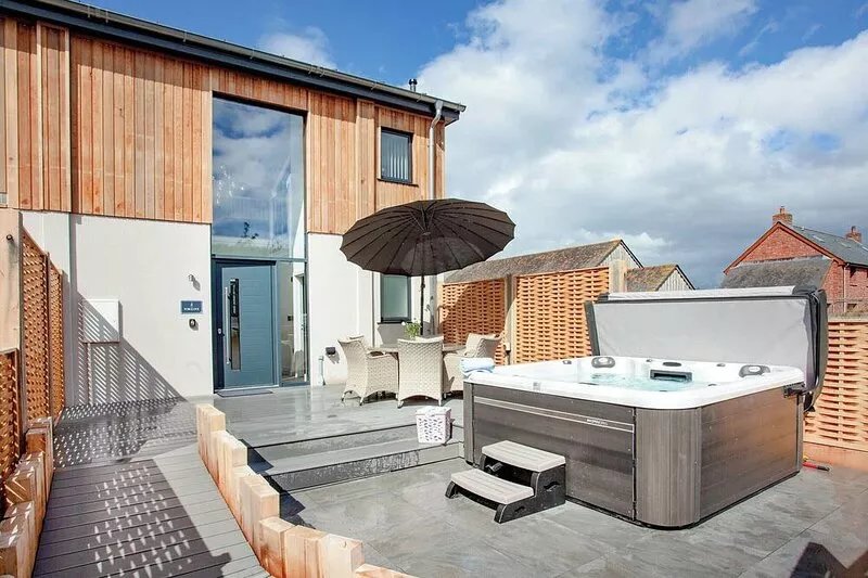 3 bedroom accommodation in Over Stowey, near Bridgwater