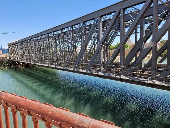 Puente Del Puerto O Puente De Hierro