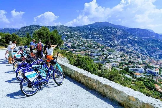 E-bike / E-scooter - Tours and Rental
