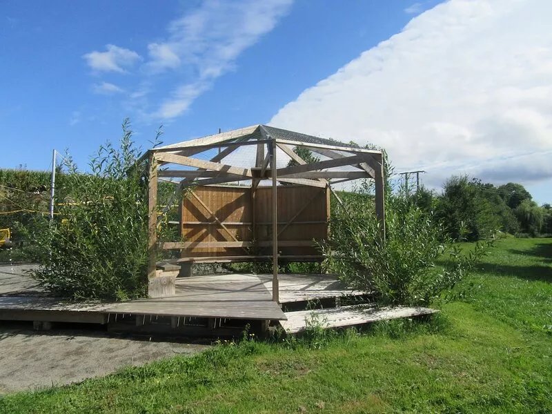 Gypsy caravan in the middle of the countryside in Mont-Saint-Michel bay for 2