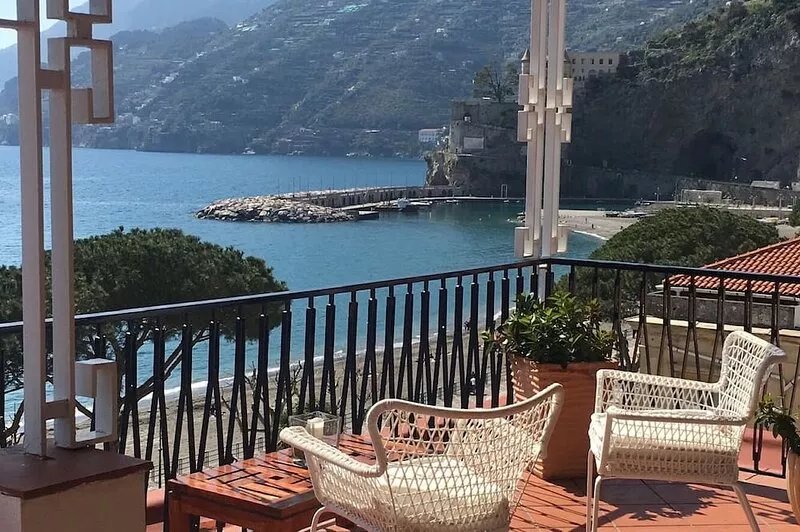 A Wonderful Waterfront Apartment in the Heart of the Amalfi Coast