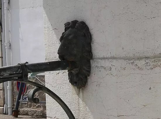 La fontaine au carrefour