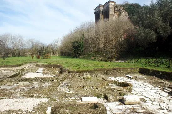 Parco Archeologico Di Suessula