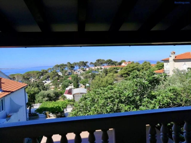 Guesthouse Banjol 605