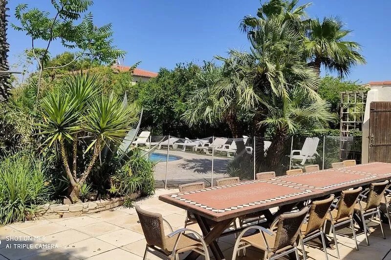 Holiday rental 7 bedrooms for 16 people in Languedoc Roussillon