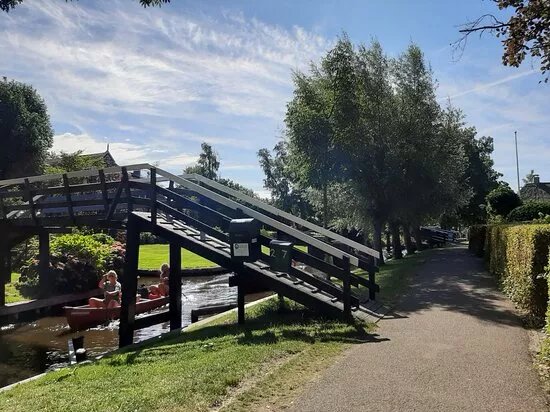 Fluisterboot Huren Giethoorn