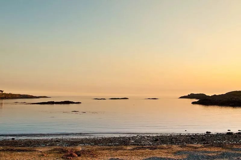 Swn Y Bae - Family-Friendly Sea View Holiday Home