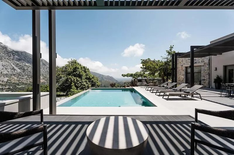 Eumelia Villa, with private pool, close to amenities, nature's revitalisation!