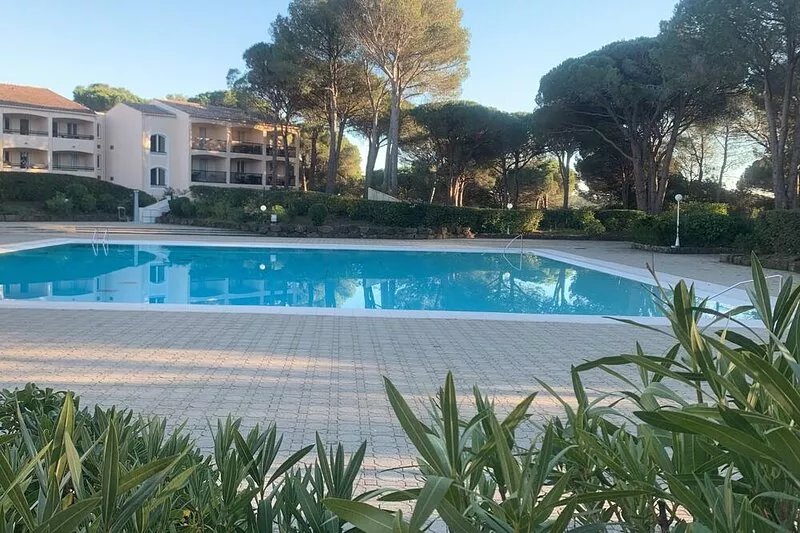 Golfs de Valescure Beautiful 6-person apartment