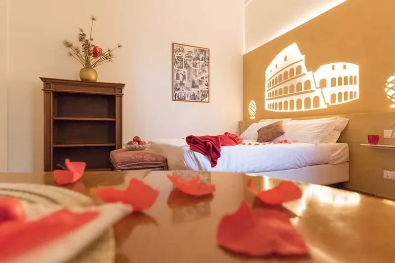Unforgettable A* stay in the heart of Rome - Free Wi-Fi A/C Parking