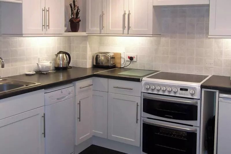 A modern, contemporary take on a traditional terraced cottage in the heart of