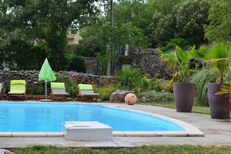 Special rate for october 110 €
