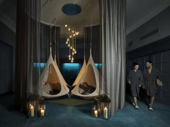 Rena Spa At The Midland