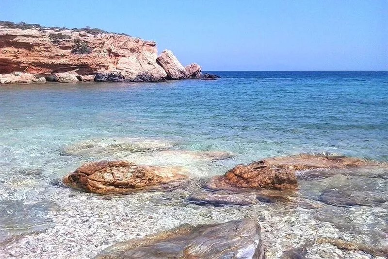 Villa Mella, Paros: Idyllic waterfront Villa that combines privacy & relaxation.