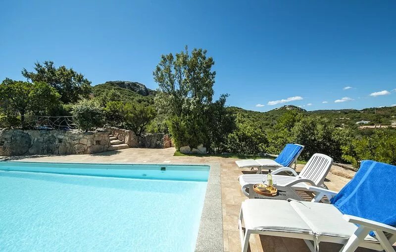 Wonderful Villa with swimming pool (shared)
