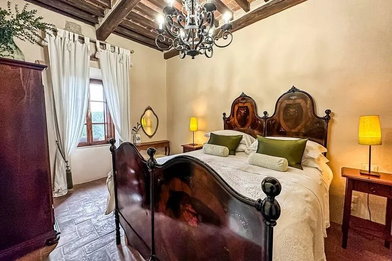 Unique & Historic Casa Colomba - Medieval Tower House - Apartment