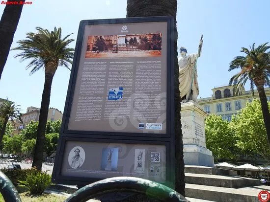 Monument commemoratif de Napoleon 1er