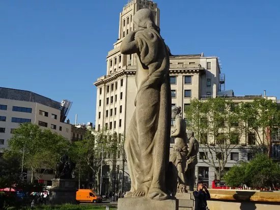 Figura Femenina