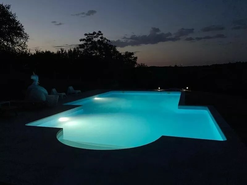 PERIGOURDINE FARM, QUIET ENVIRONMENT, MAGNIFICENT EXPOSURE AND VIEW