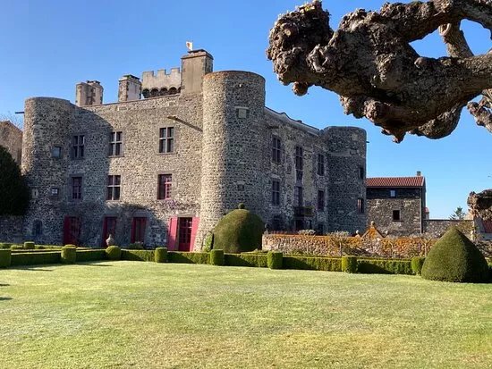 Chateau D'opme