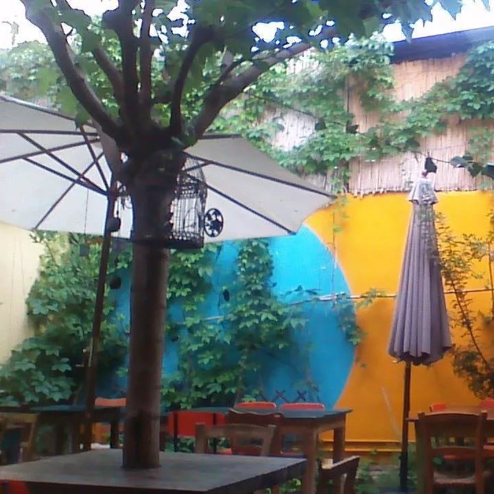 Kafeneo-Magereo Yaggini