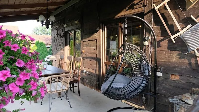 Stay At This Magnificent 100 Year Old Rustic Old Barn
