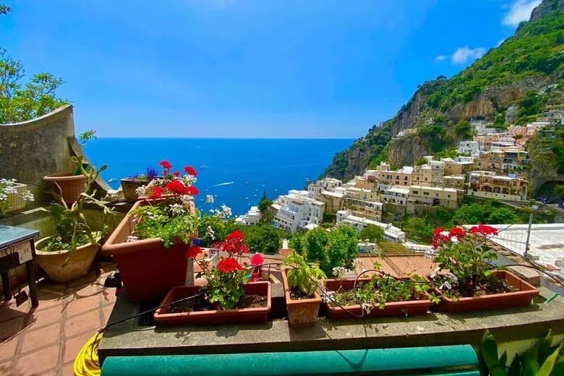 AMORE RENTALS - Casa Laura with Sea View Terrace