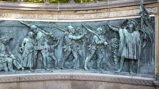 Kriegerdenkmal Schlossgarten