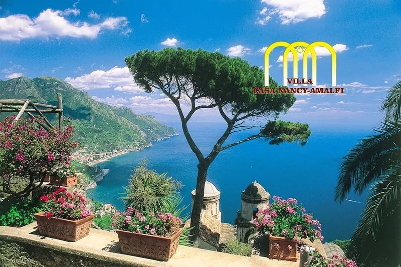 Holidayhouse VILLA NANCY in Amalfi with stunning view of the sea, parking nearby