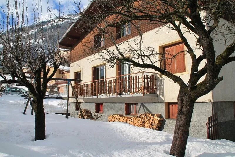 Large apartment close to Les ARCS-Paradiski funicular