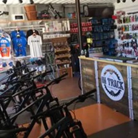 ON TRACK Your Bike Store