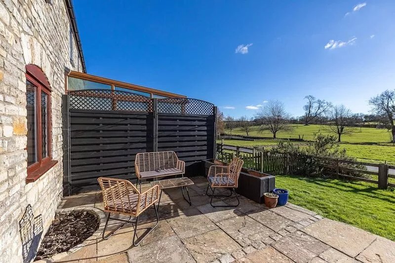 Beautiful Cottage in Idyllic Somerset Countryside