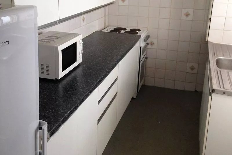 Family Cottage close to beach ,town ,pub restaurants, coach & rail links