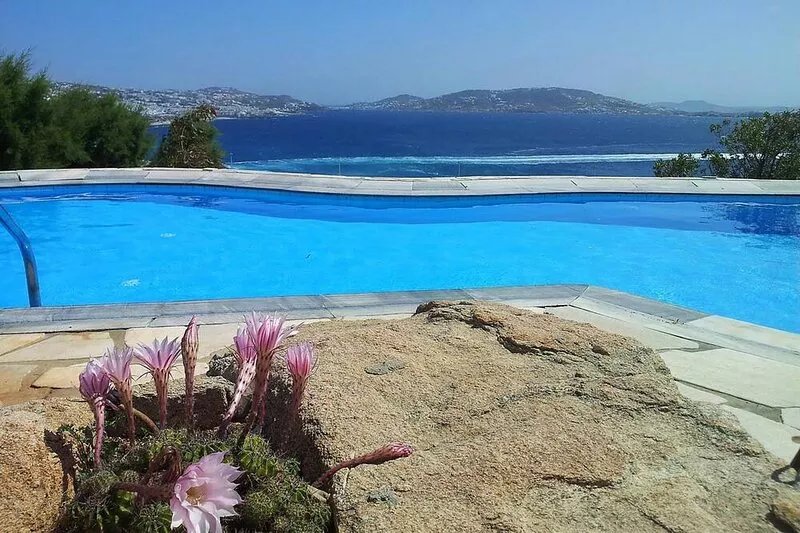 My Rental Homes - Villa Rose 1, only 1 km from Agios Stefanos beach. Shared pool