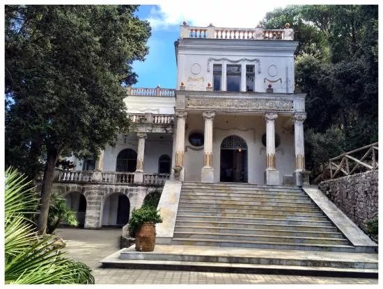 Villa Lysis