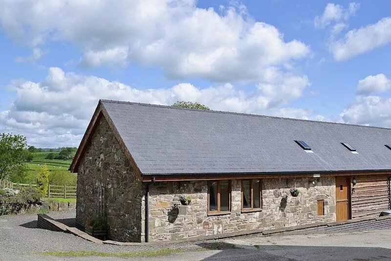 Y Dderwen at Brynglas Farm