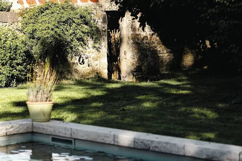 Luxury property with pool in Tourraine