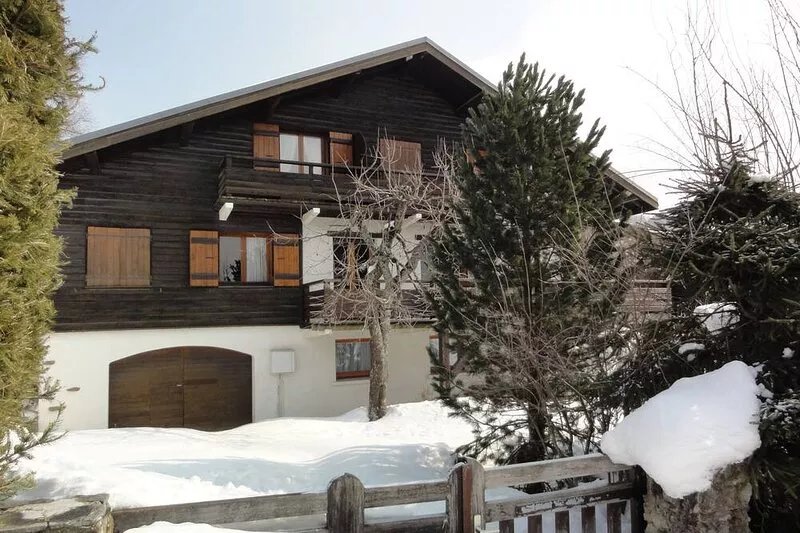 FAMILY GRAND CHALET IN MEGEVE CENTRE